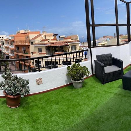 3 Dormitorios. Terraza. Bus Stop Los Realejos Exterior photo